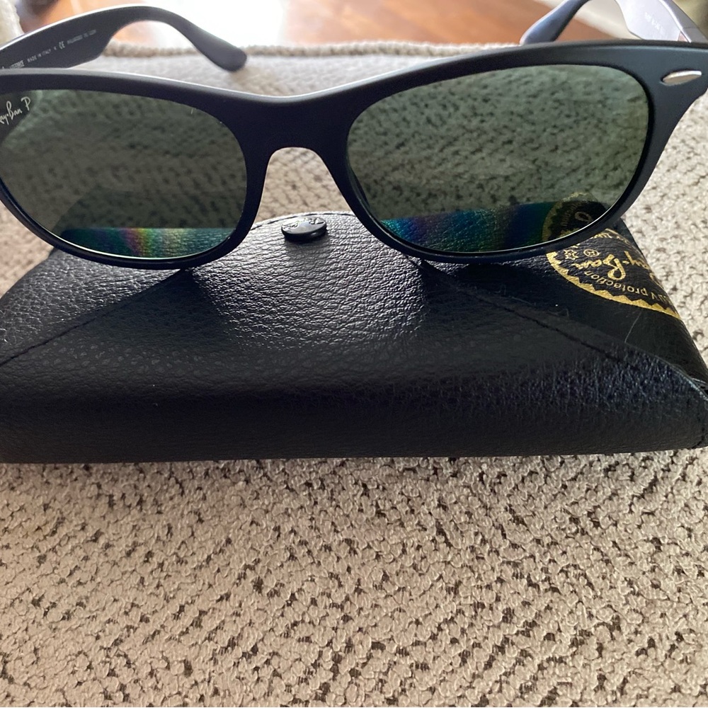 Ray-Ban Dark Frame Sunglasses with Green Lenses